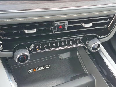 2026 Chevrolet Suburban 4WD Premier