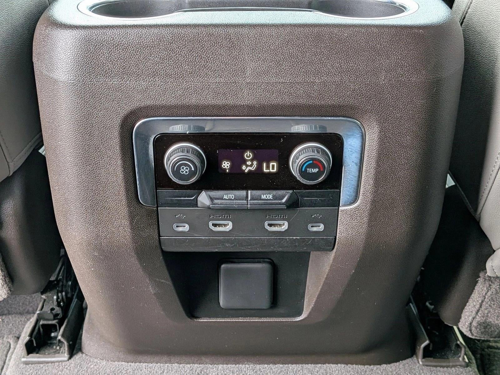 2021 Chevrolet Suburban 2WD LT