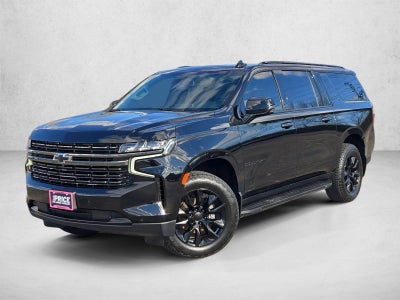 2022 Chevrolet Suburban 4WD RST