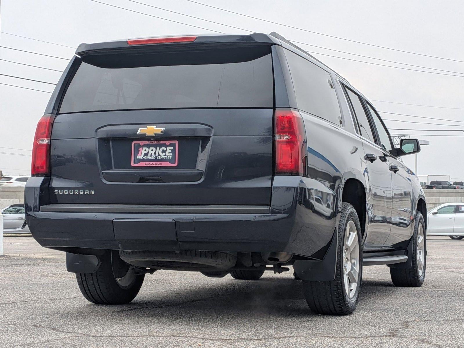 2017 Chevrolet Suburban 4WD 1500 LT
