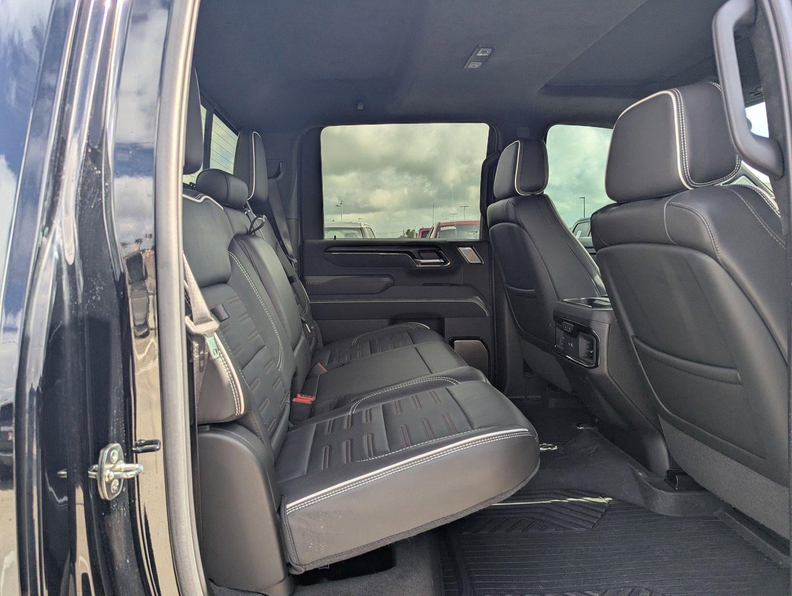 2024 GMC Sierra 2500 HD Crew Cab Standard Box 4-Wheel Drive AT4X