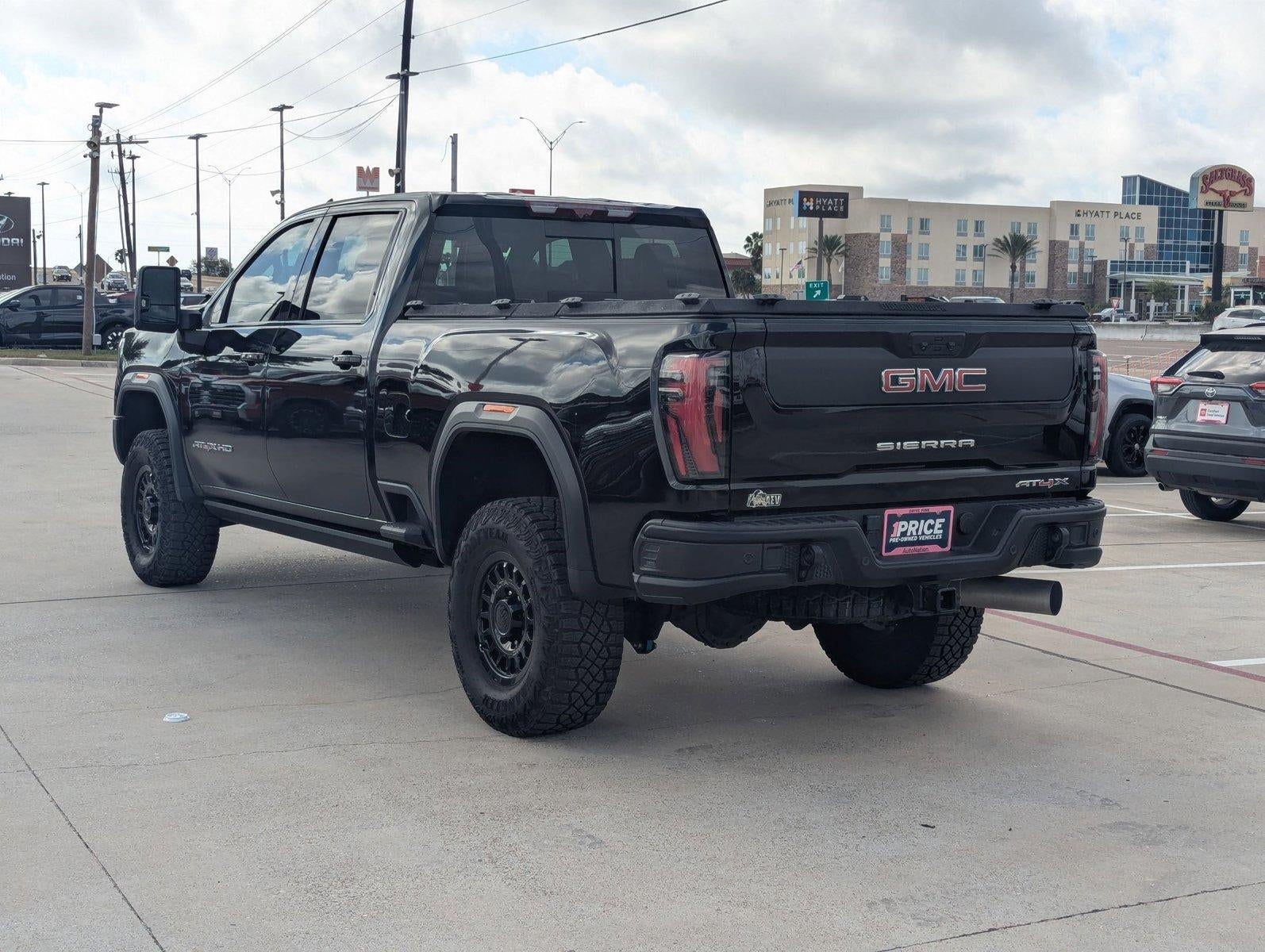 2024 GMC Sierra 2500 HD Crew Cab Standard Box 4-Wheel Drive AT4X