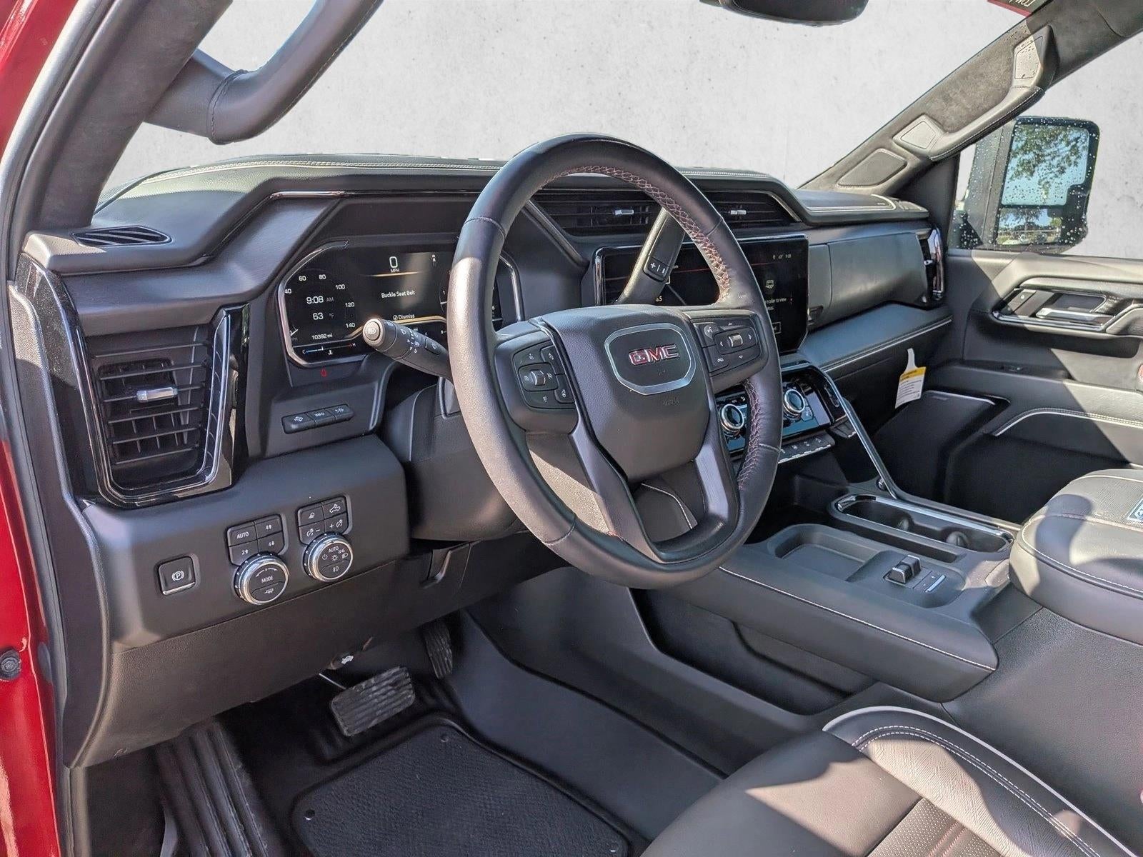 2025 GMC Sierra 2500 HD Crew Cab Standard Box 4-Wheel Drive AT4X