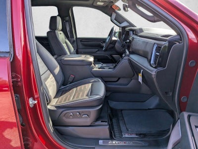 2025 GMC Sierra 2500 HD Crew Cab Standard Box 4-Wheel Drive AT4X
