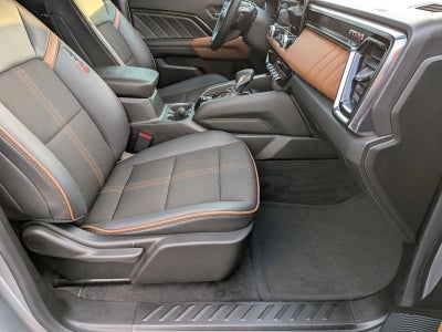 2024 GMC Canyon Crew Cab Short Box 4-Wheel Drive AT4