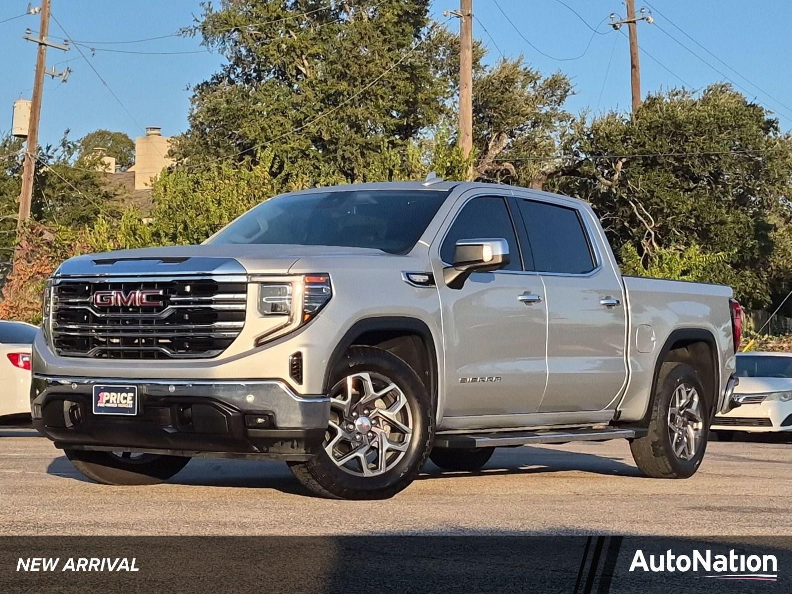 2022 GMC Sierra 1500 Crew Cab Short Box 2-Wheel Drive SLT