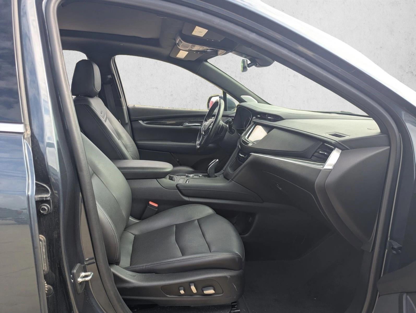 2020 Cadillac XT5 FWD 4dr Premium Luxury