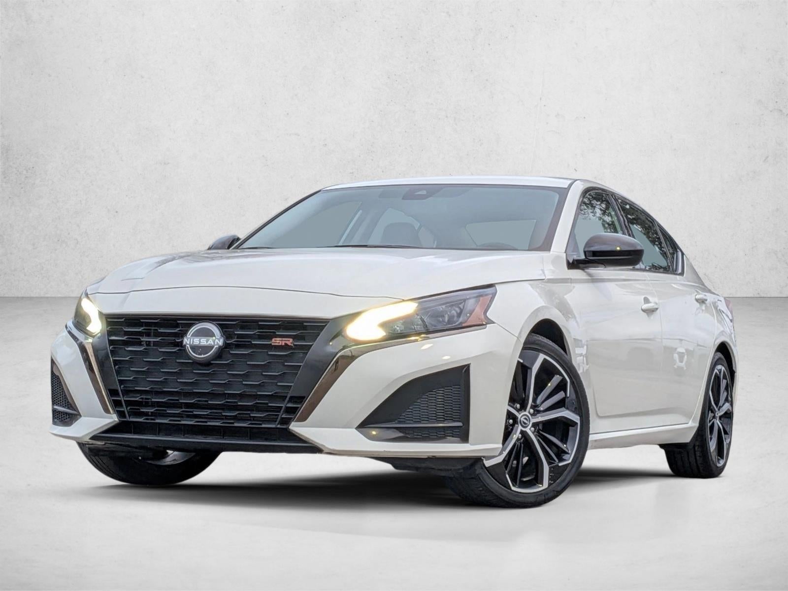 2024 Nissan Altima 2.5 SR Sedan