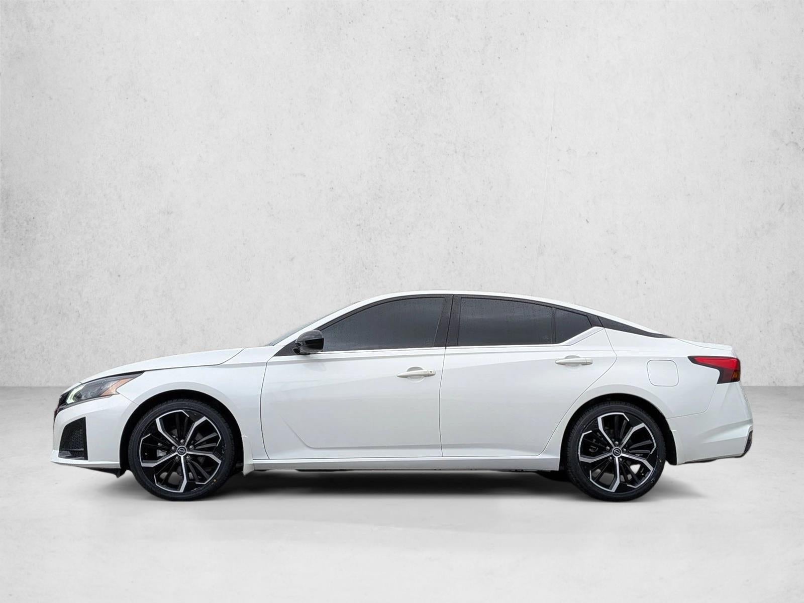 2024 Nissan Altima 2.5 SR Sedan