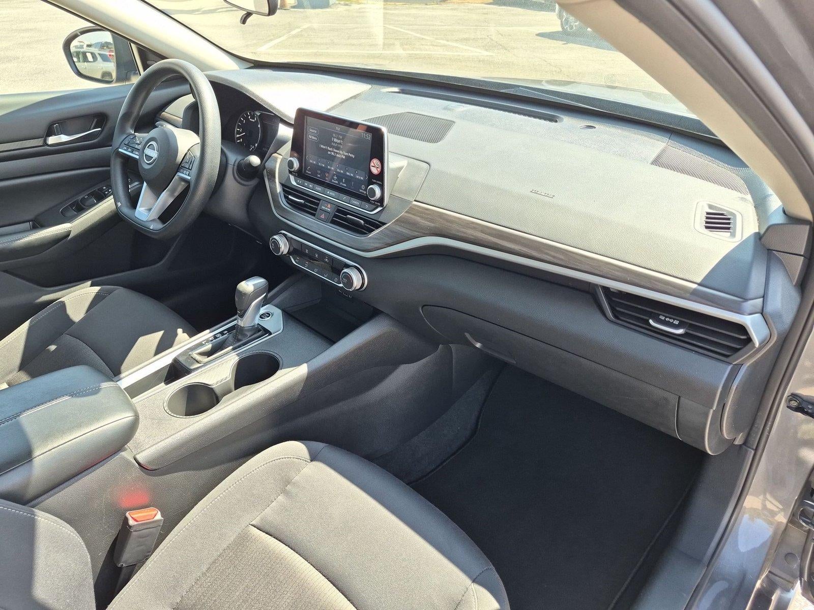2025 Nissan Altima SV FWD