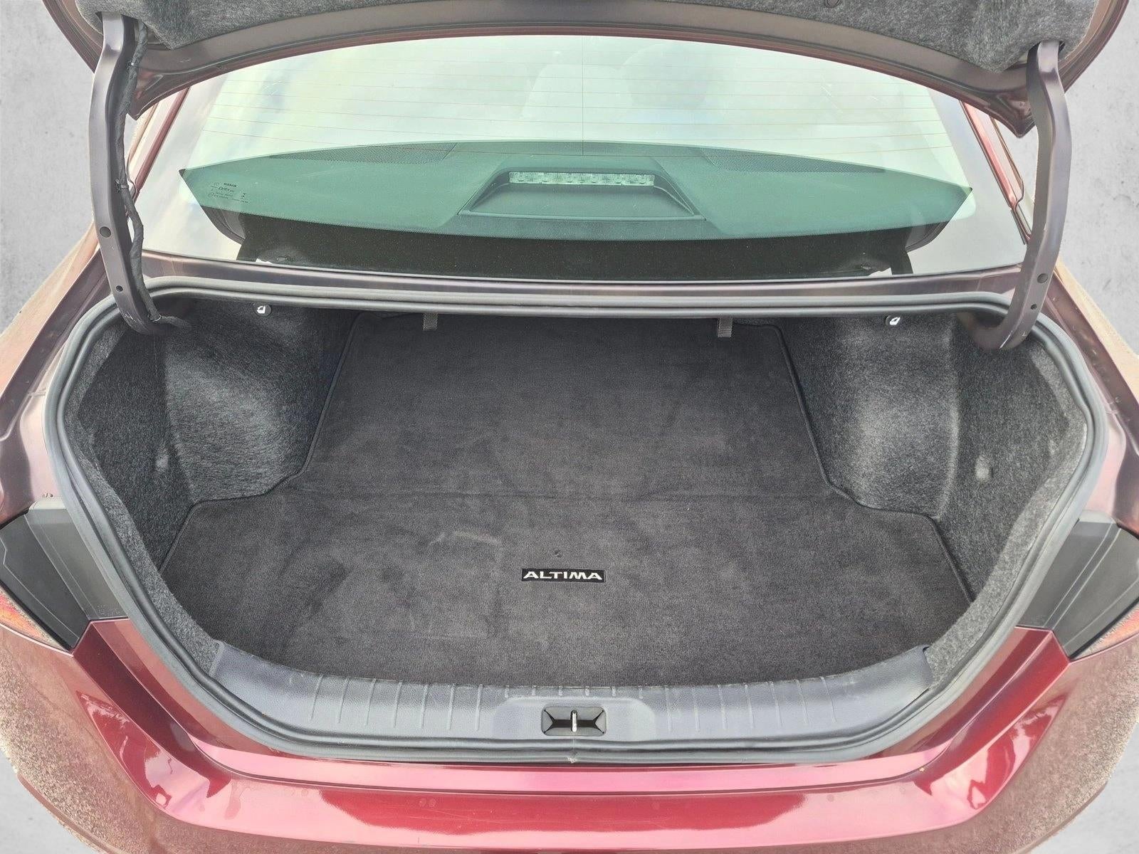 2025 Nissan Altima SV FWD