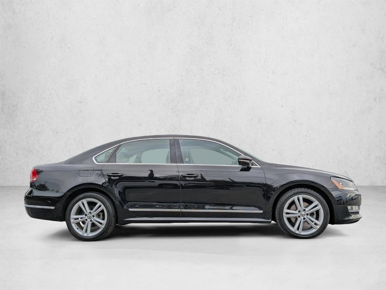 2012 Volkswagen Passat 4dr Sdn 2.0L Manual TDI SE