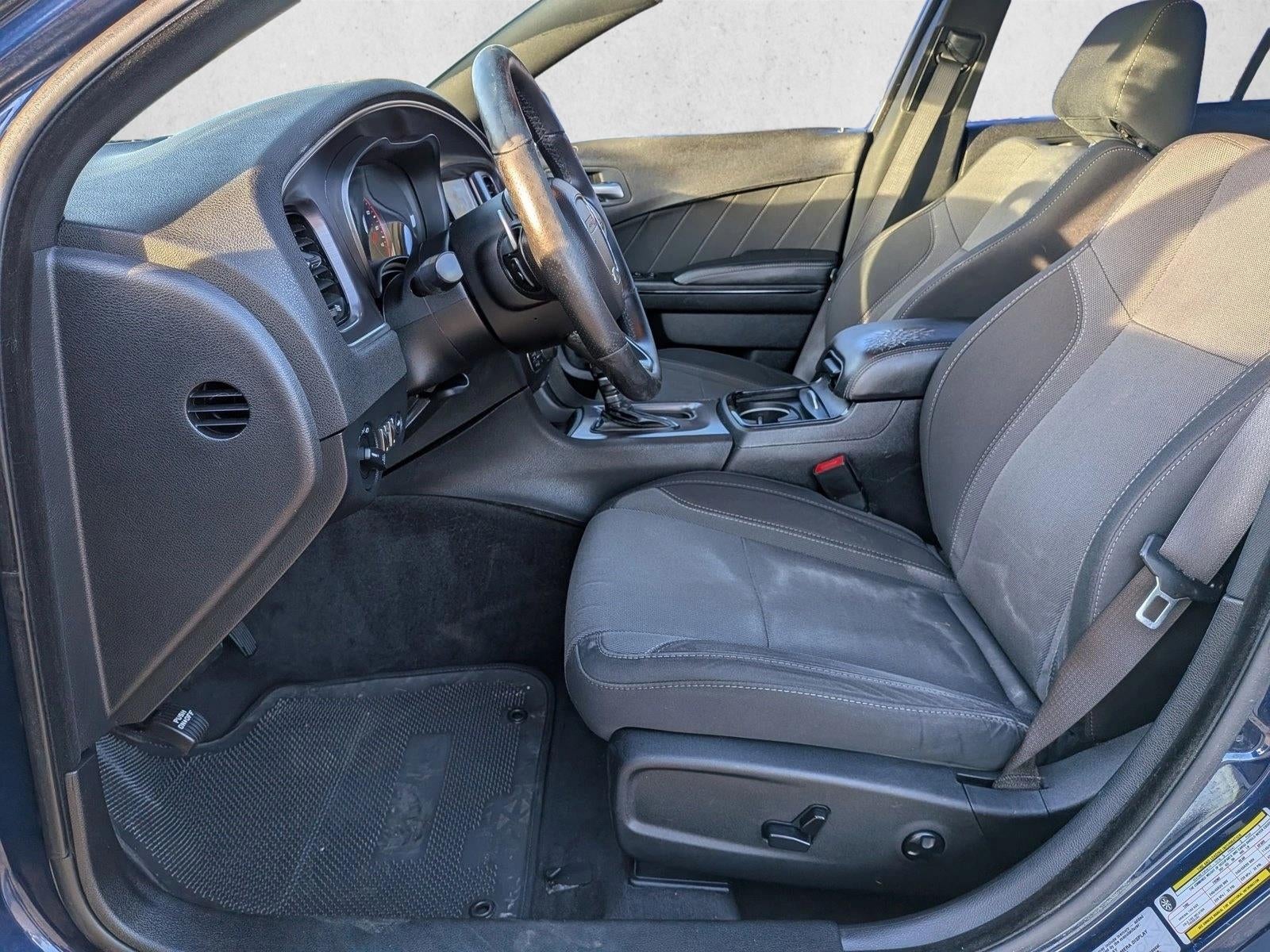 2016 Dodge Charger 4dr Sdn SXT RWD