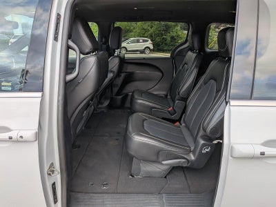 2025 Chrysler Pacifica Select FWD