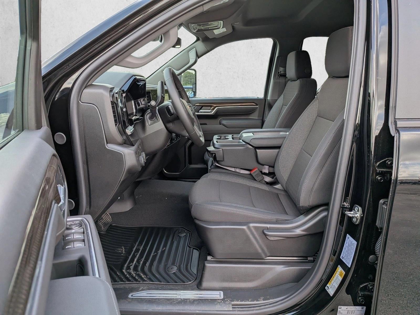 2026 Chevrolet Silverado 2500 HD Crew Cab Standard Box 4-Wheel Drive LT