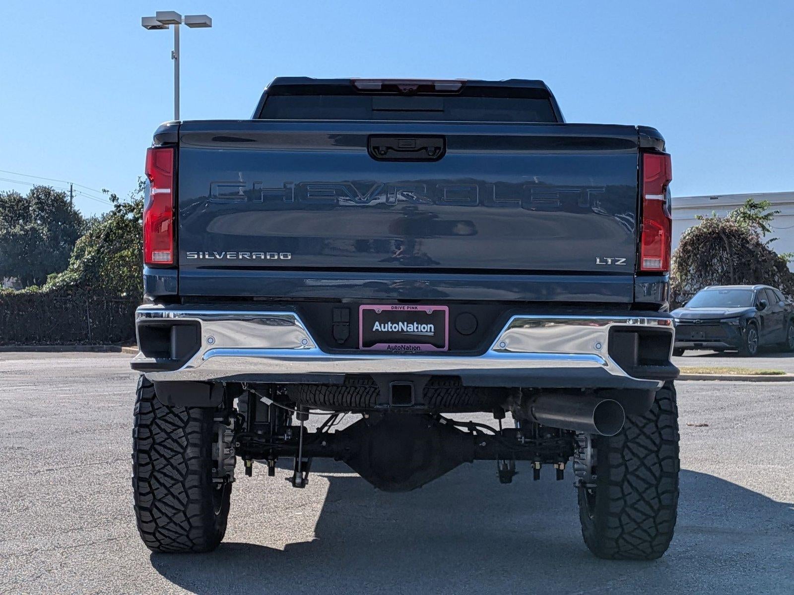 2025 Chevrolet Silverado 2500 HD Crew Cab Standard Box 4-Wheel Drive LTZ