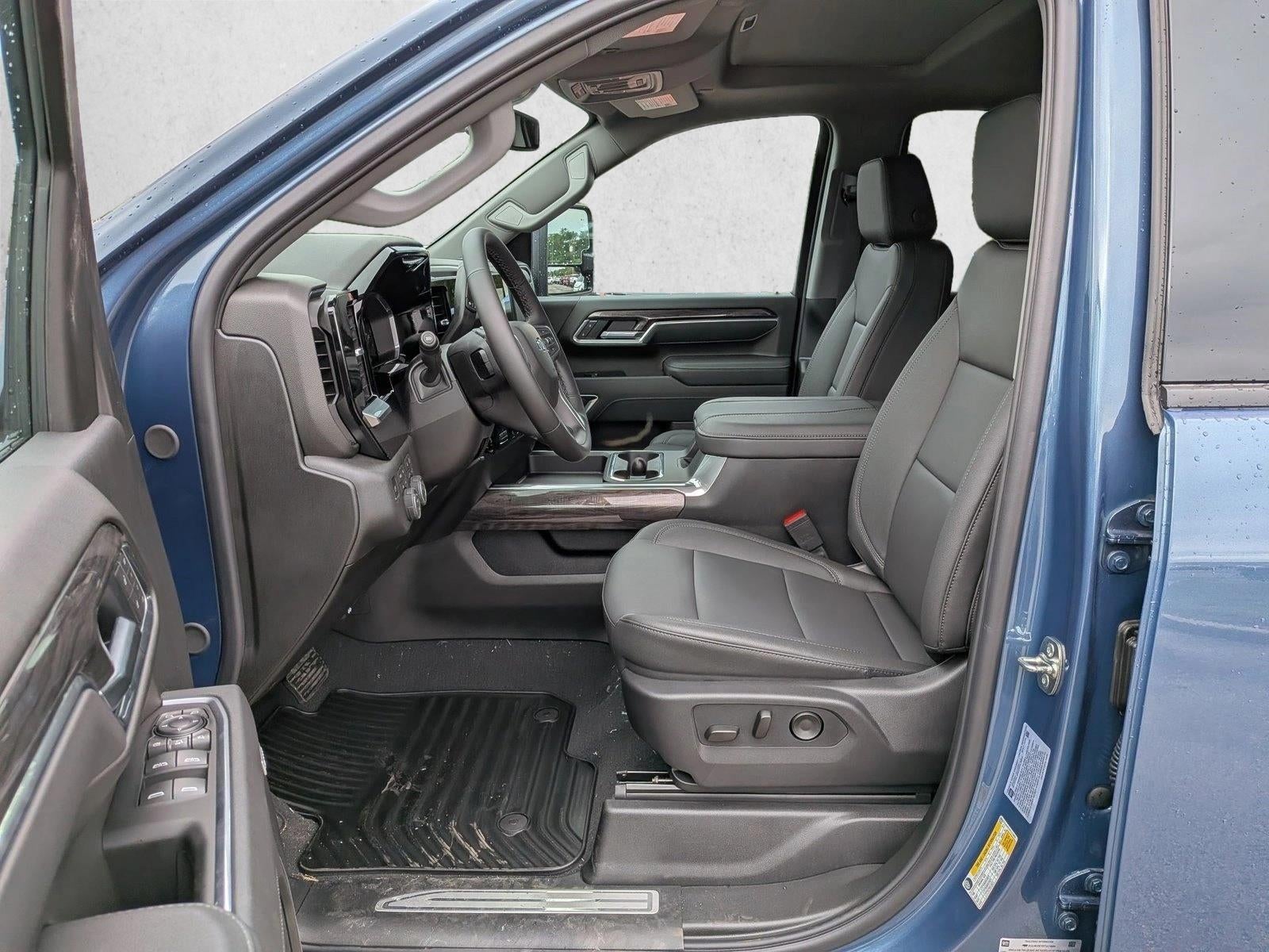 2026 Chevrolet Silverado 2500 HD Crew Cab Standard Box 4-Wheel Drive LTZ