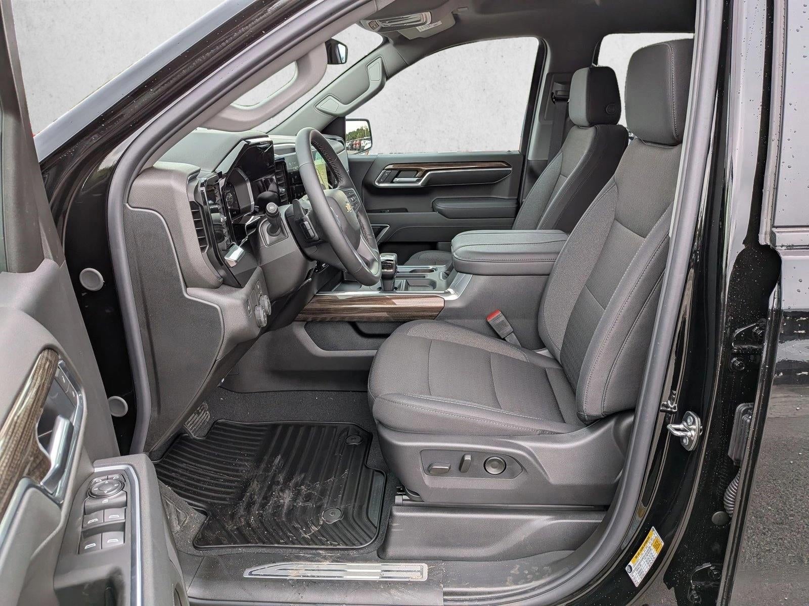 2026 Chevrolet Silverado 1500 Crew Cab Short Box 2-Wheel Drive LT