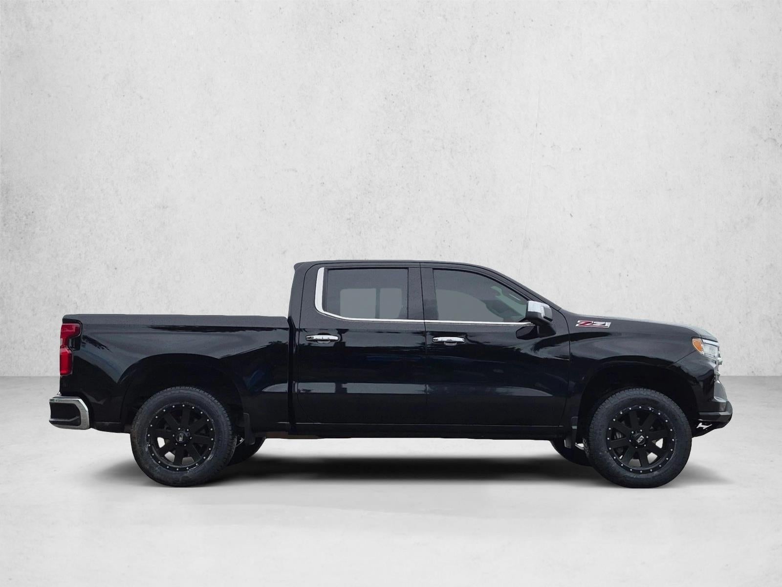 2022 Chevrolet Silverado 1500 Crew Cab Short Box 4-Wheel Drive LTZ
