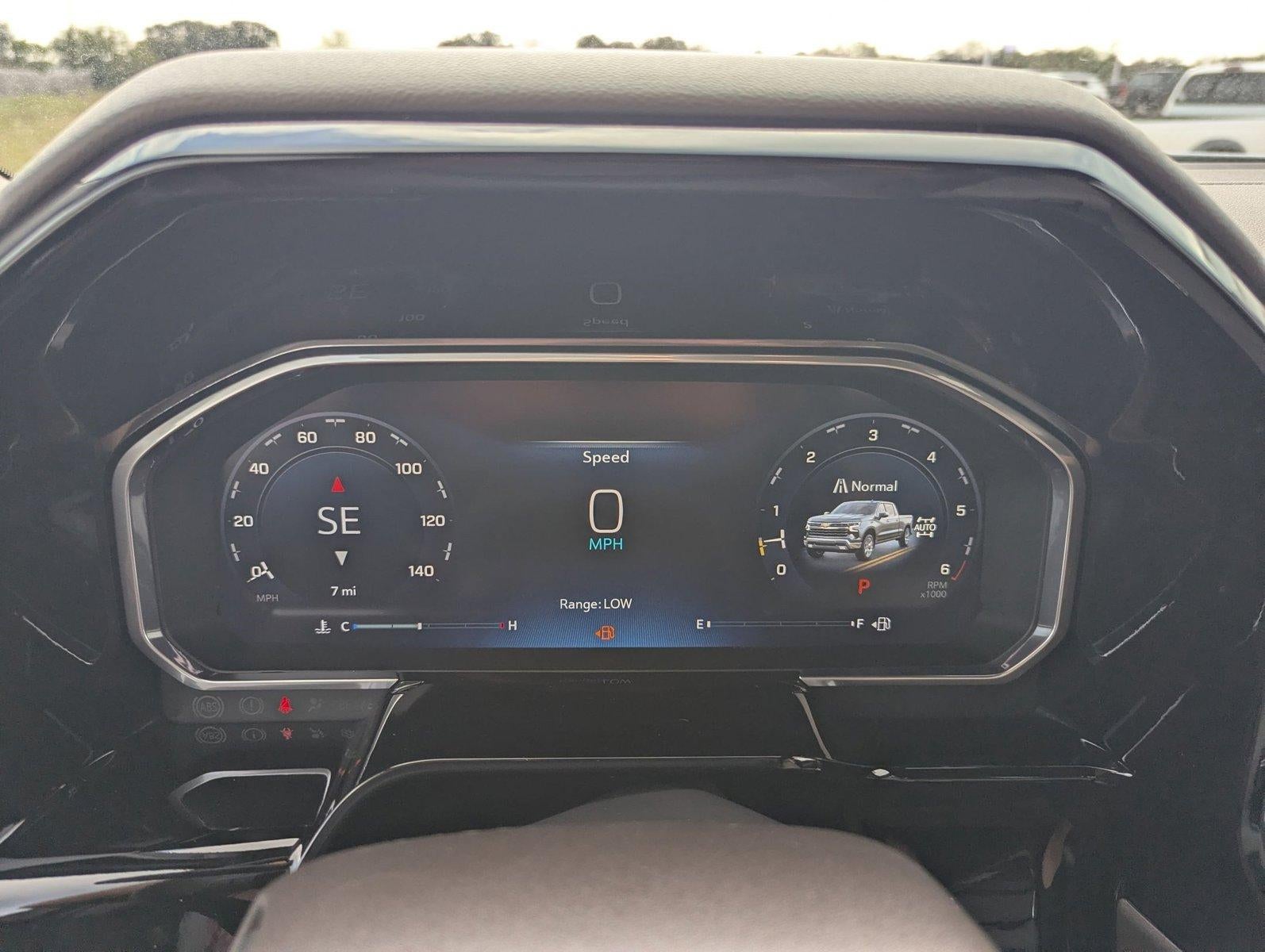 2026 Chevrolet Silverado 1500 Crew Cab Short Box 4-Wheel Drive LT 1LT