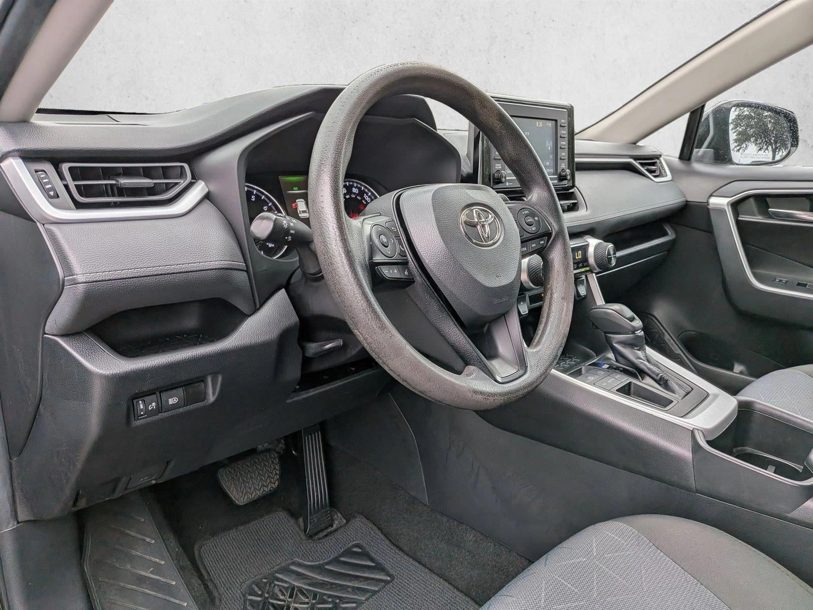 2022 Toyota RAV4 XLE FWD (GS)