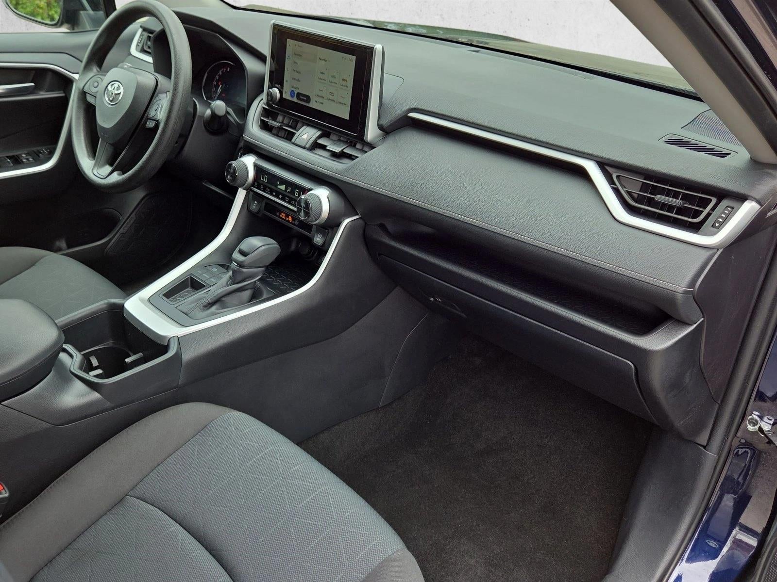 2025 Toyota RAV4 XLE FWD (GS)