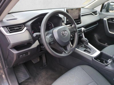 2024 Toyota RAV4 XLE FWD (GS)