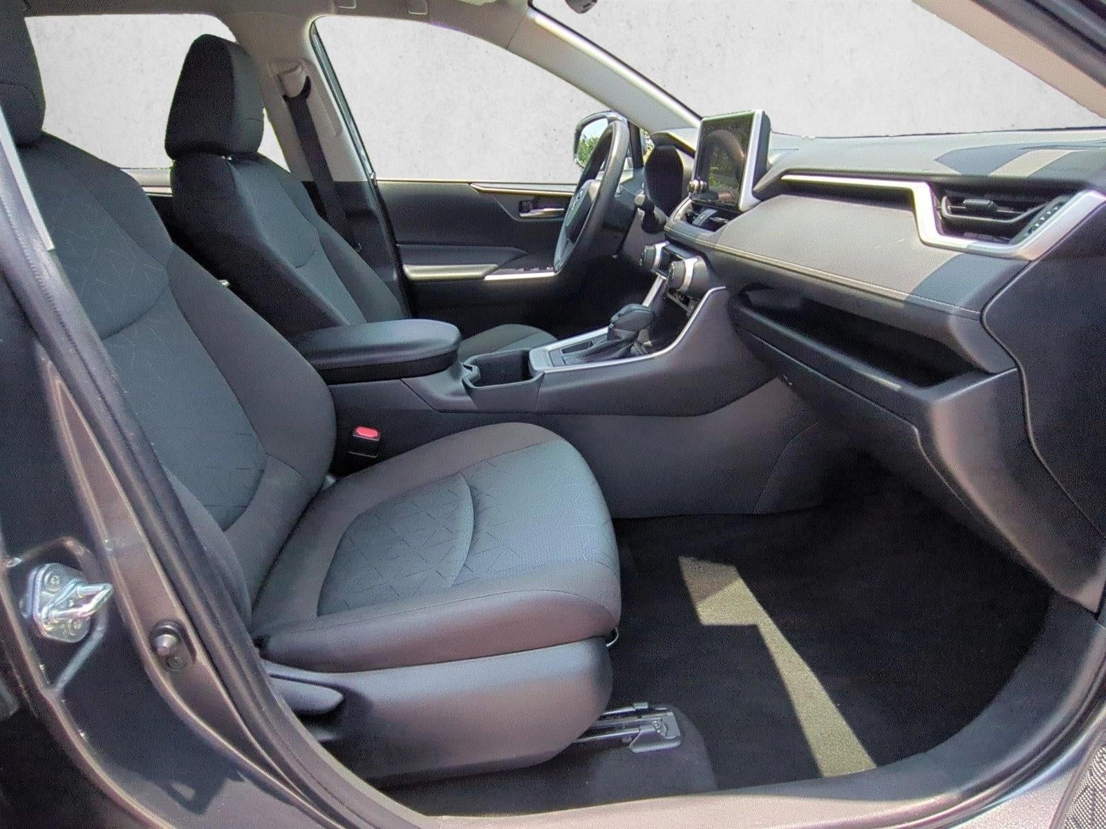 2024 Toyota RAV4 XLE FWD (GS)