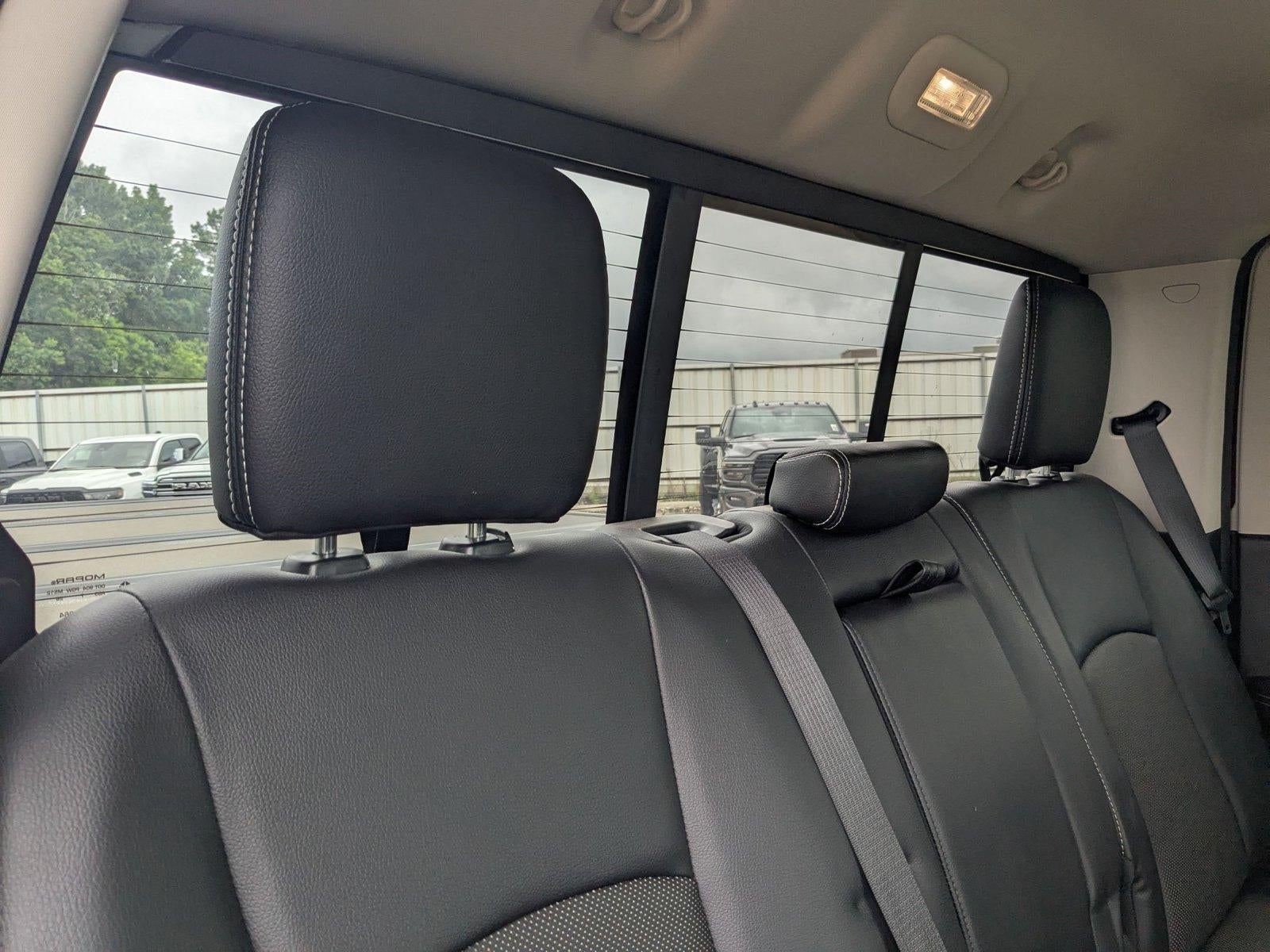 2017 RAM 3500 Laramie 4x4 Crew Cab 8' Box