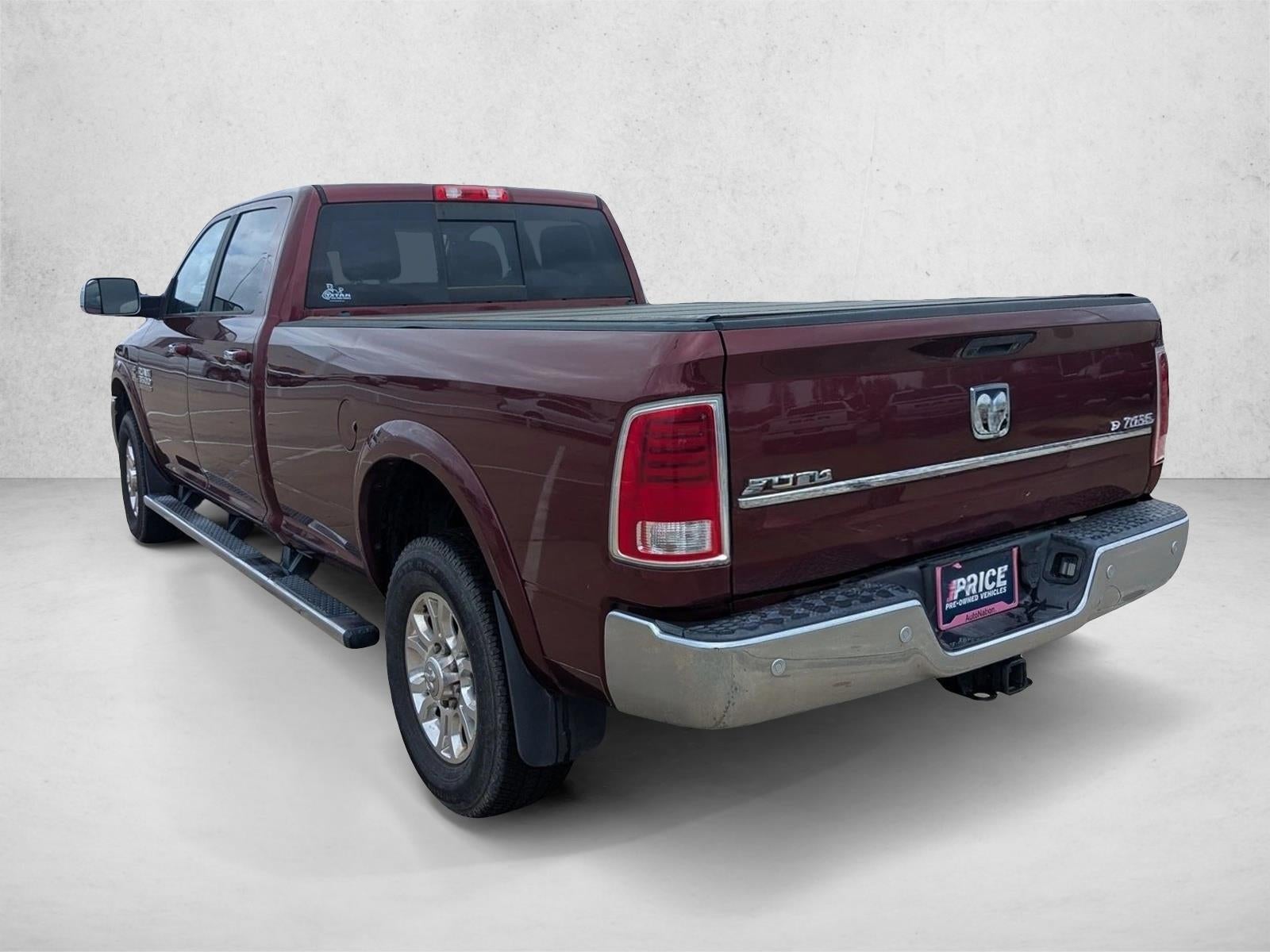 2017 RAM 3500 Laramie 4x4 Crew Cab 8' Box