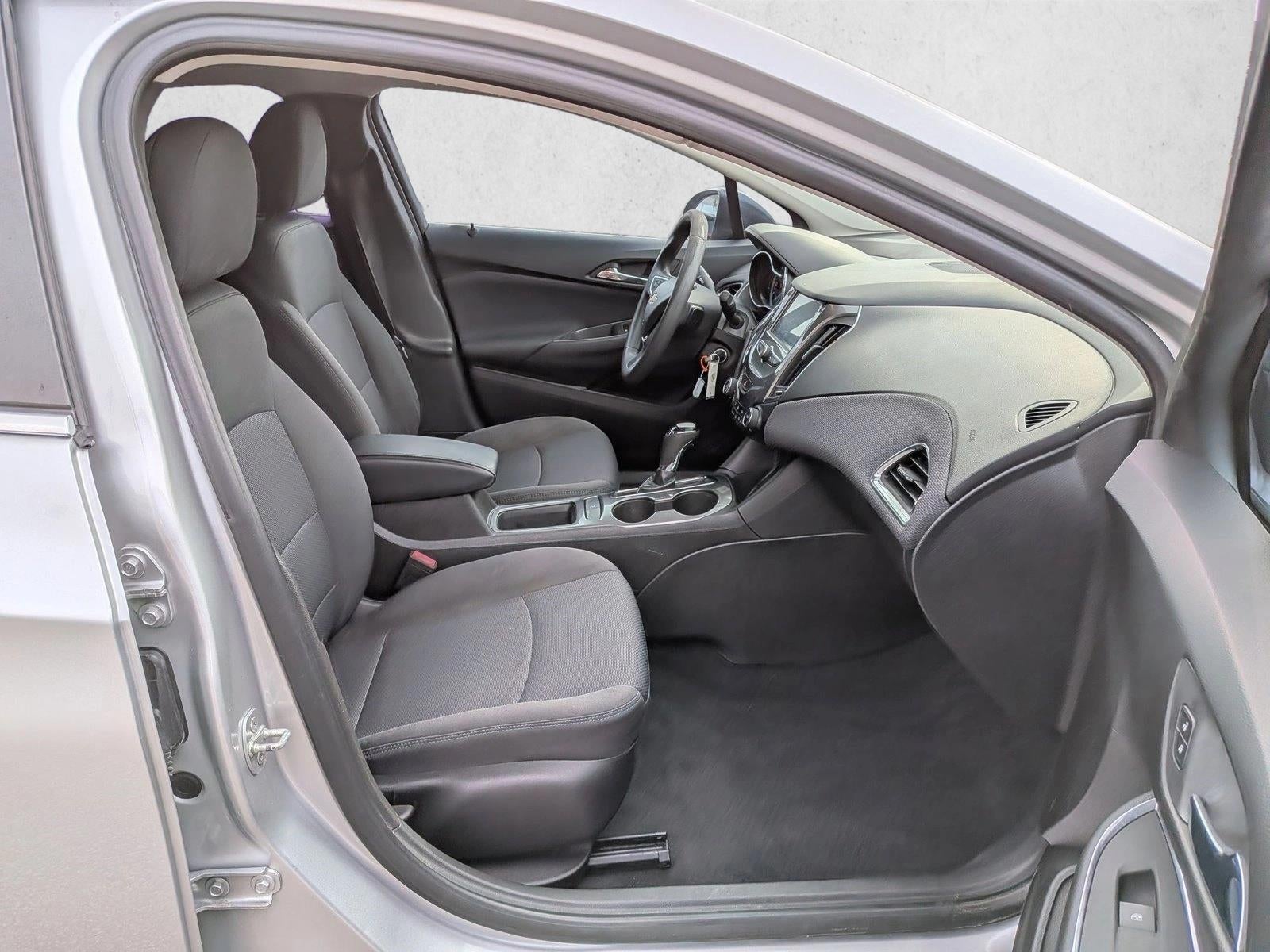 2018 Chevrolet Cruze Hatchback LT (Automatic)