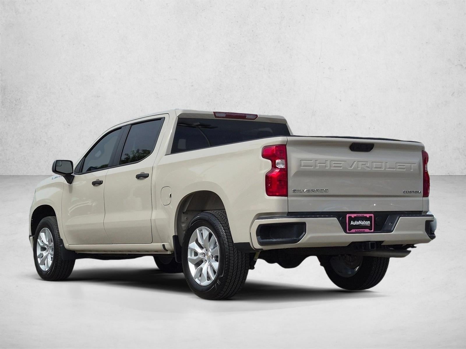 2026 Chevrolet Silverado 1500 Crew Cab Short Box 2-Wheel Drive Custom