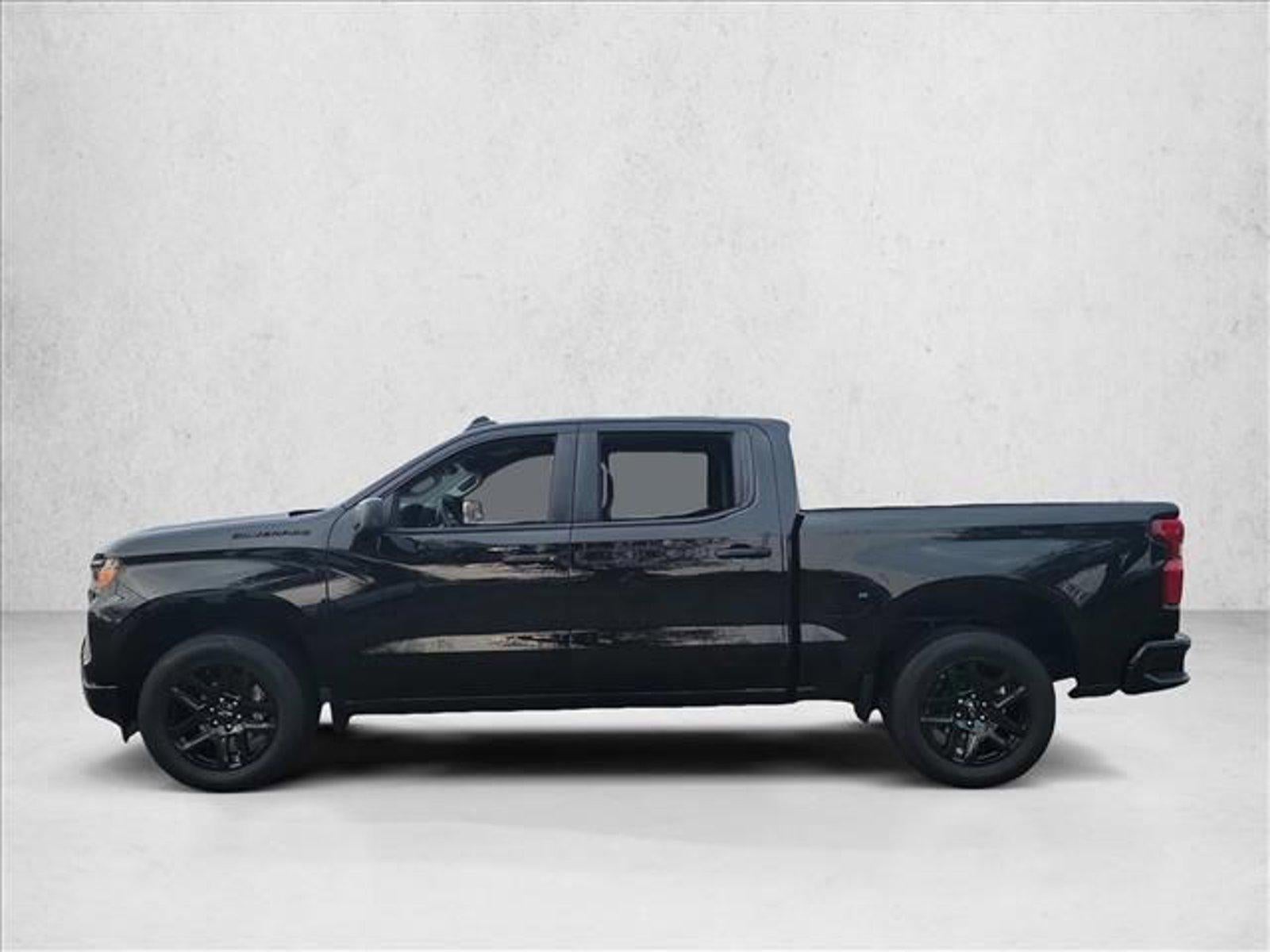 2024 Chevrolet Silverado 1500 Crew Cab Short Box 2-Wheel Drive Custom