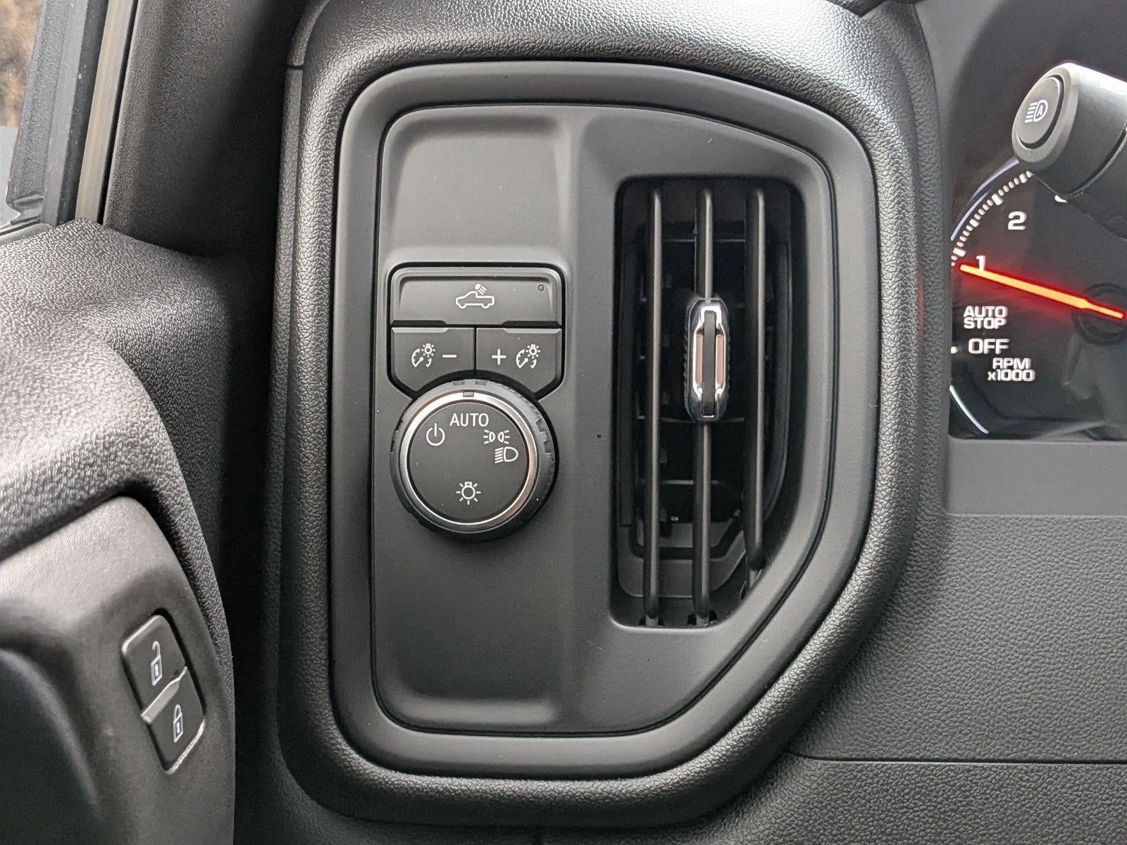 2026 Chevrolet Silverado 1500 Crew Cab Short Box 2-Wheel Drive Custom