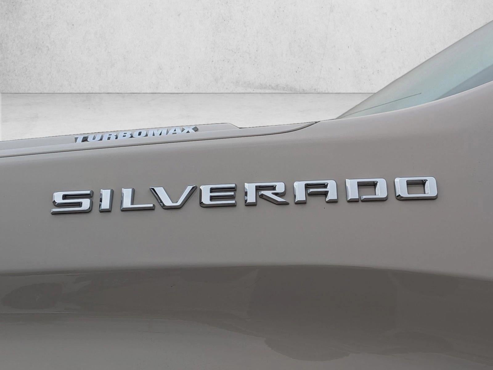 2026 Chevrolet Silverado 1500 Crew Cab Short Box 2-Wheel Drive Custom