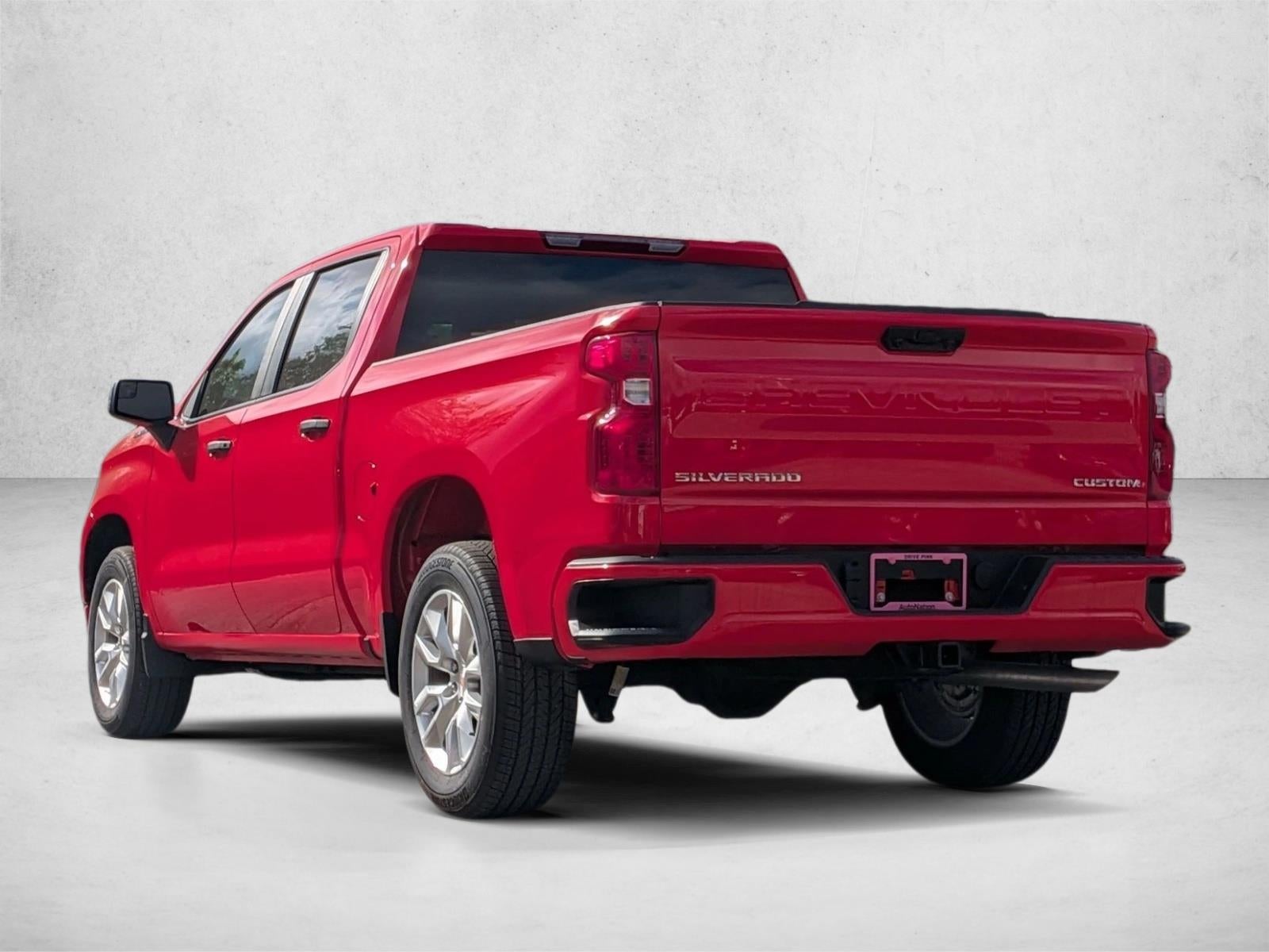 2026 Chevrolet Silverado 1500 Crew Cab Short Box 2-Wheel Drive Custom