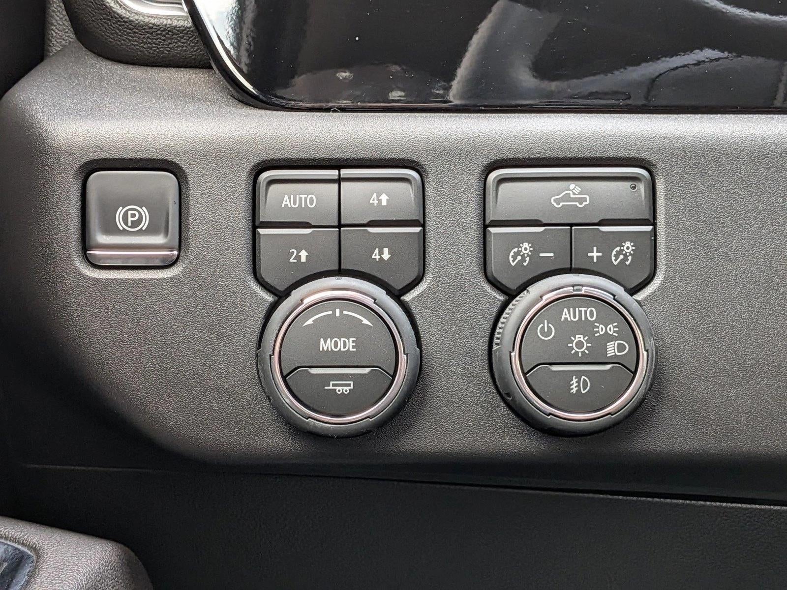 2026 Chevrolet Silverado 1500 Crew Cab Short Box 4-Wheel Drive LT Trail Boss