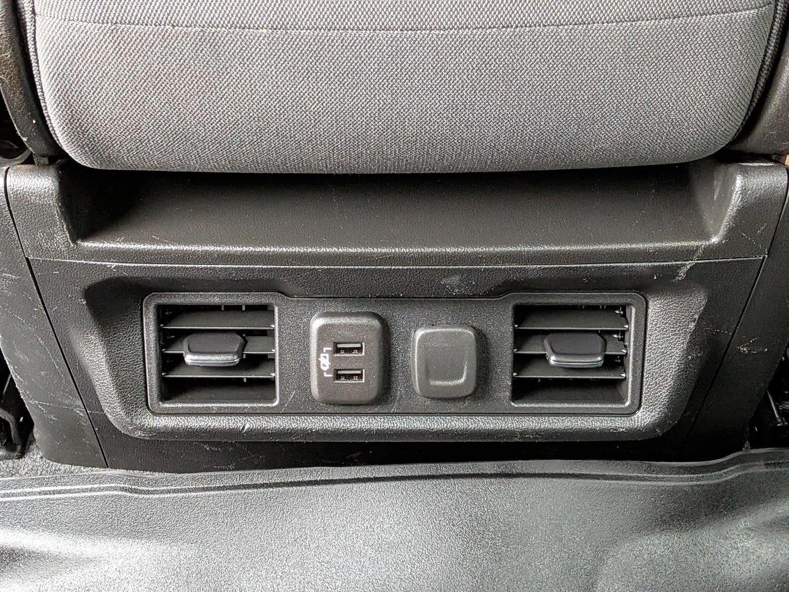 2021 Chevrolet Silverado 1500 Crew Cab Short Box 2-Wheel Drive LT