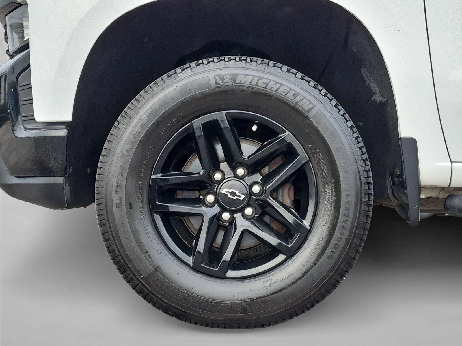 2022 Chevrolet Silverado 1500 LTD Crew Cab Short Box 4-Wheel Drive Custom Trail Boss