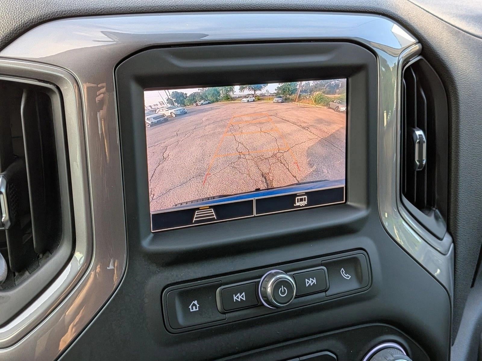 2023 Chevrolet Silverado 1500 Crew Cab Short Box 4-Wheel Drive Custom Trail Boss