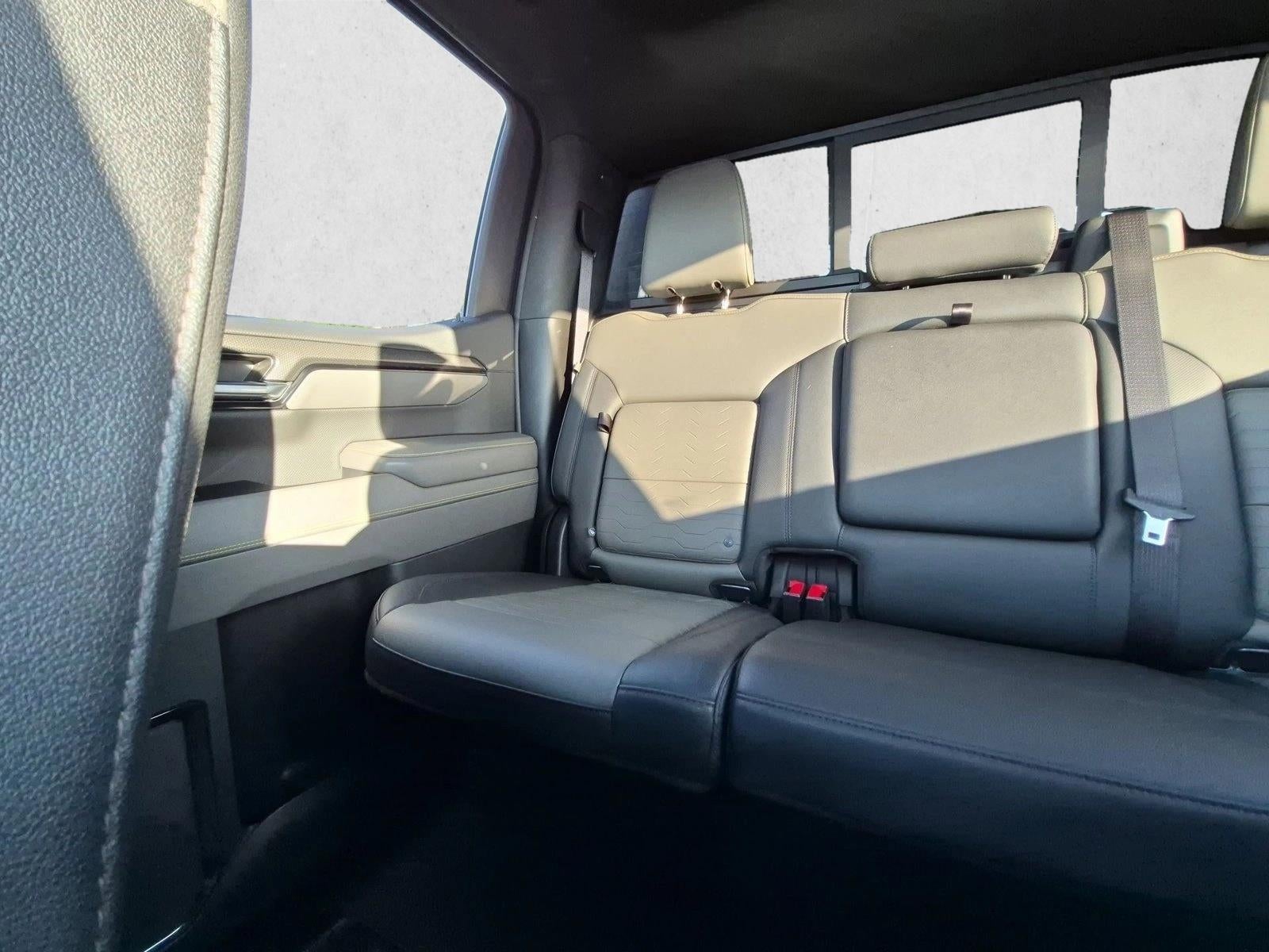 2023 Chevrolet Silverado 1500 Crew Cab Short Box 4-Wheel Drive ZR2