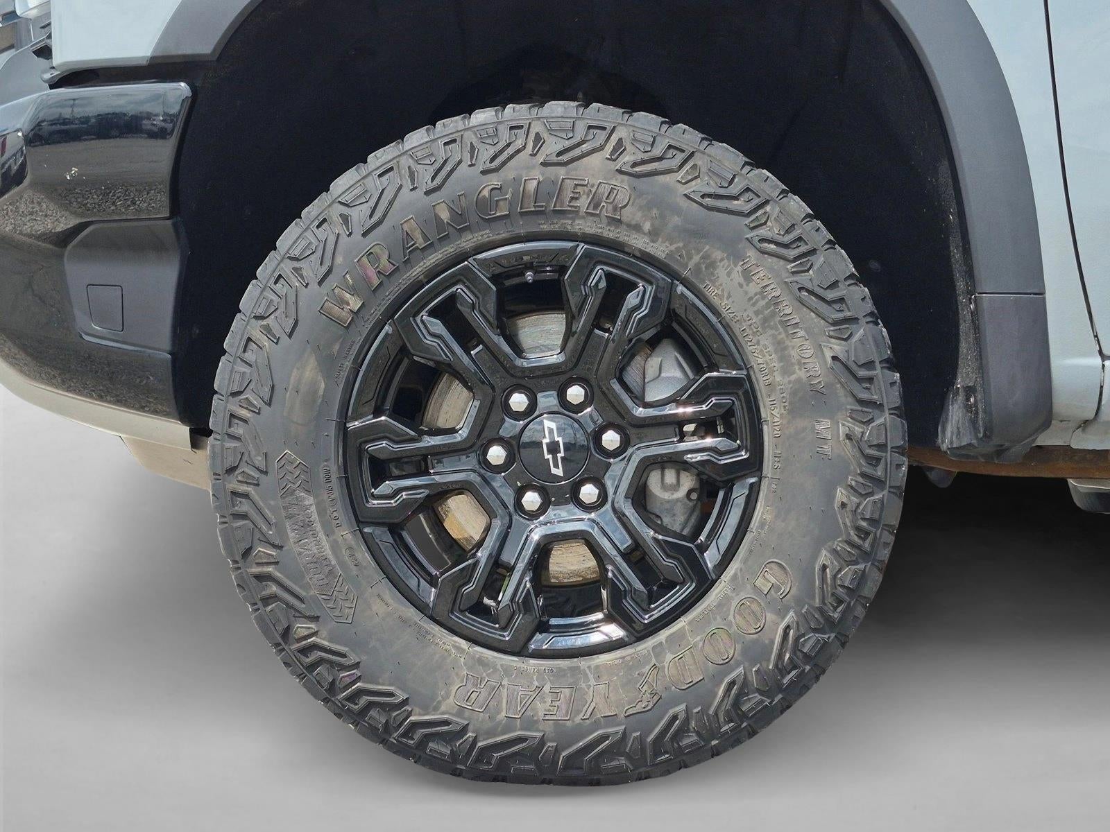 2024 Chevrolet Silverado 1500 Crew Cab Short Box 4-Wheel Drive ZR2