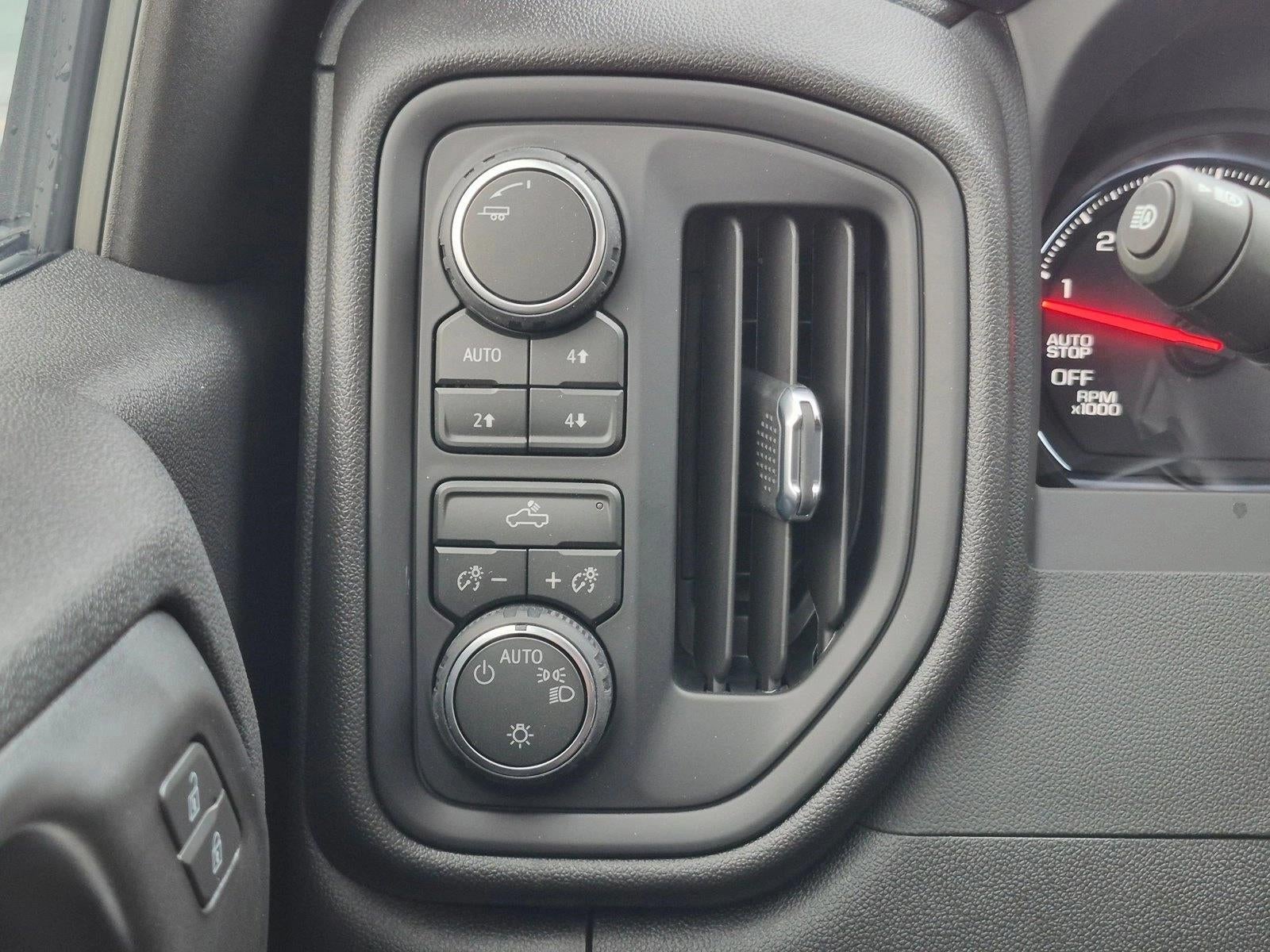 2026 Chevrolet Silverado 1500 Crew Cab Short Box 4-Wheel Drive Custom Trail Boss
