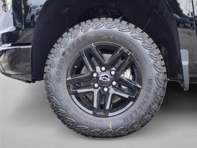 2026 Chevrolet Silverado 1500 Crew Cab Short Box 4-Wheel Drive Custom Trail Boss
