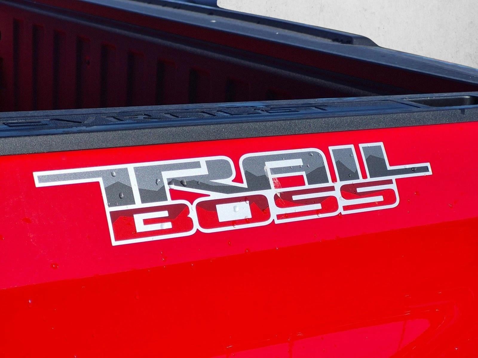 2026 Chevrolet Silverado 1500 Crew Cab Short Box 4-Wheel Drive Custom Trail Boss