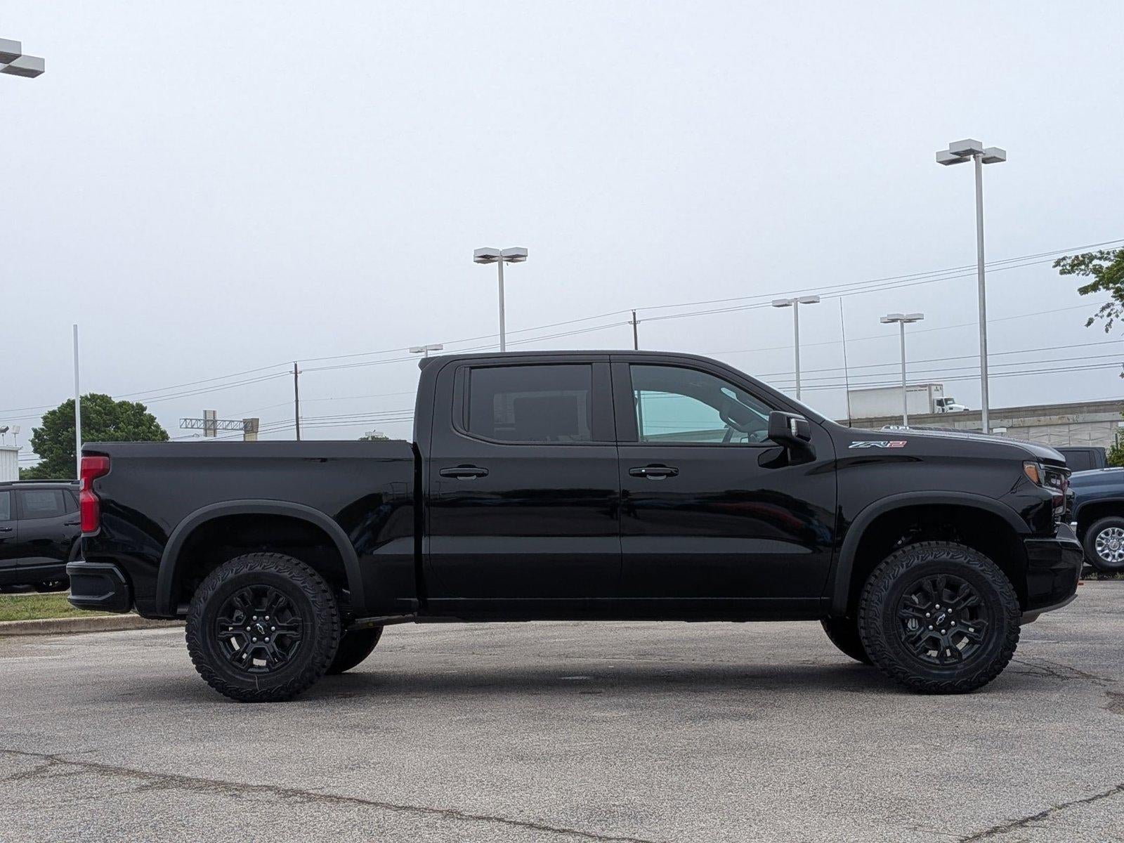 2026 Chevrolet Silverado 1500 Crew Cab Short Box 4-Wheel Drive ZR2