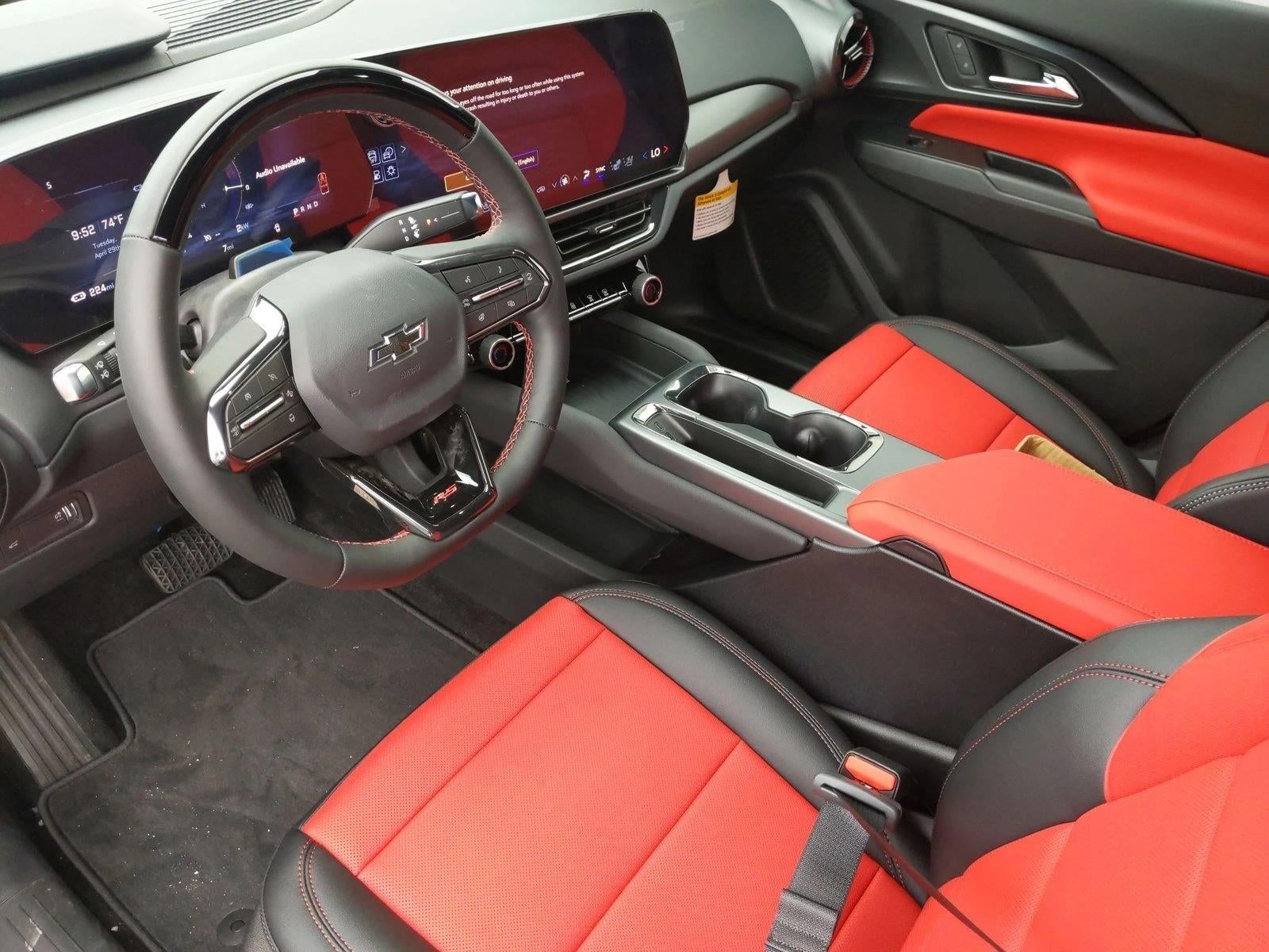 2025 Chevrolet Equinox EV 4dr RS