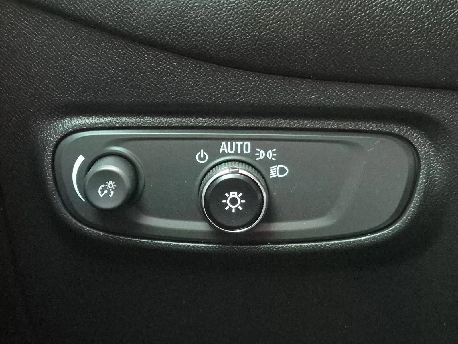 2022 Chevrolet Equinox AWD 4dr LS w/1FL
