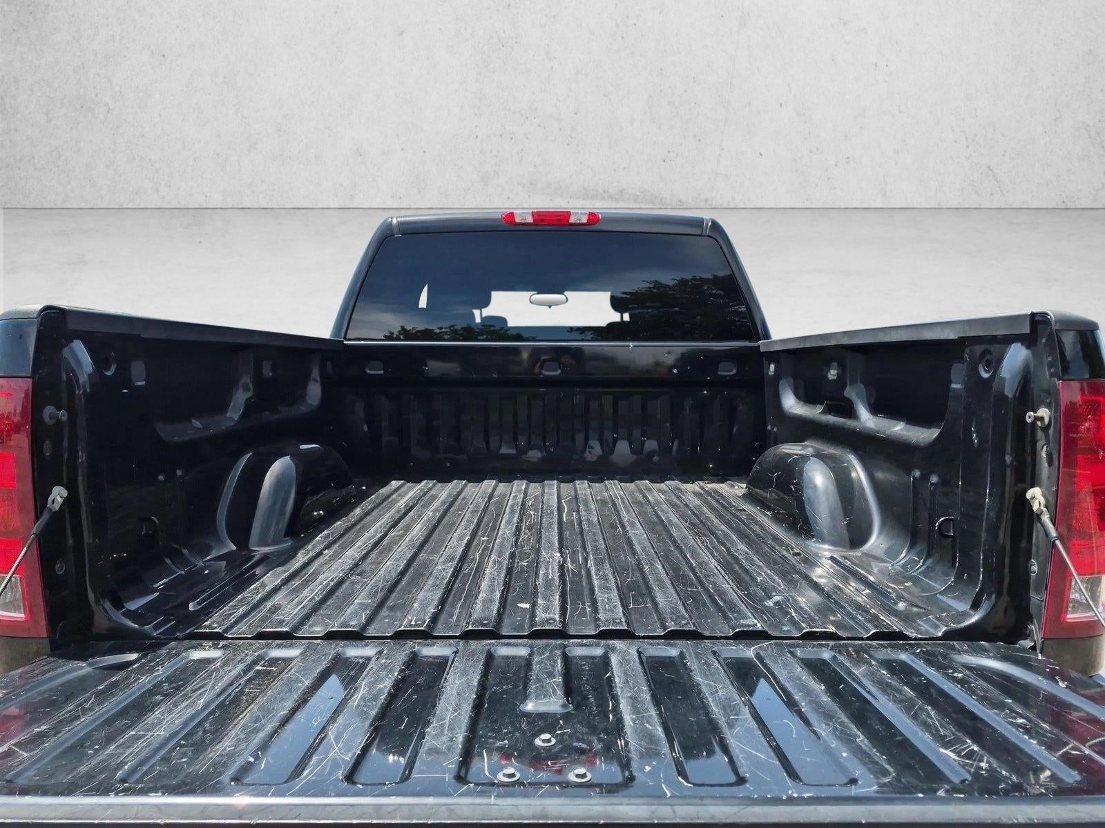 2013 GMC Sierra 1500 Crew Cab Short Box 2-Wheel Drive SLE