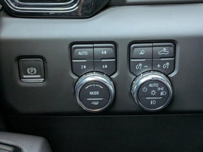 2023 GMC Sierra 1500 Crew Cab Short Box 4-Wheel Drive AT4X